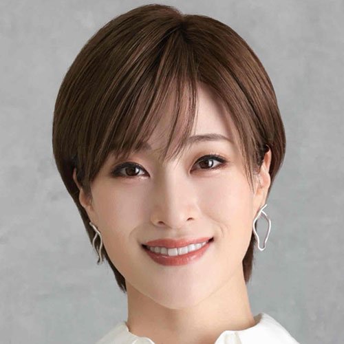 久城あす[美咲亜紀役：Wキャスト]